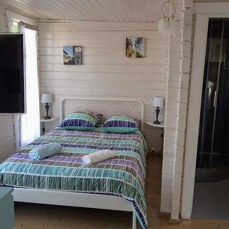 Agreable Petit Chalet Camarsac Eksteriør billede